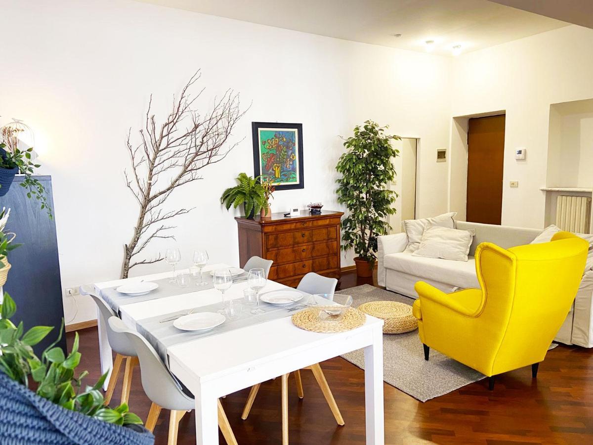 Wild Apartment Parma Buitenkant foto